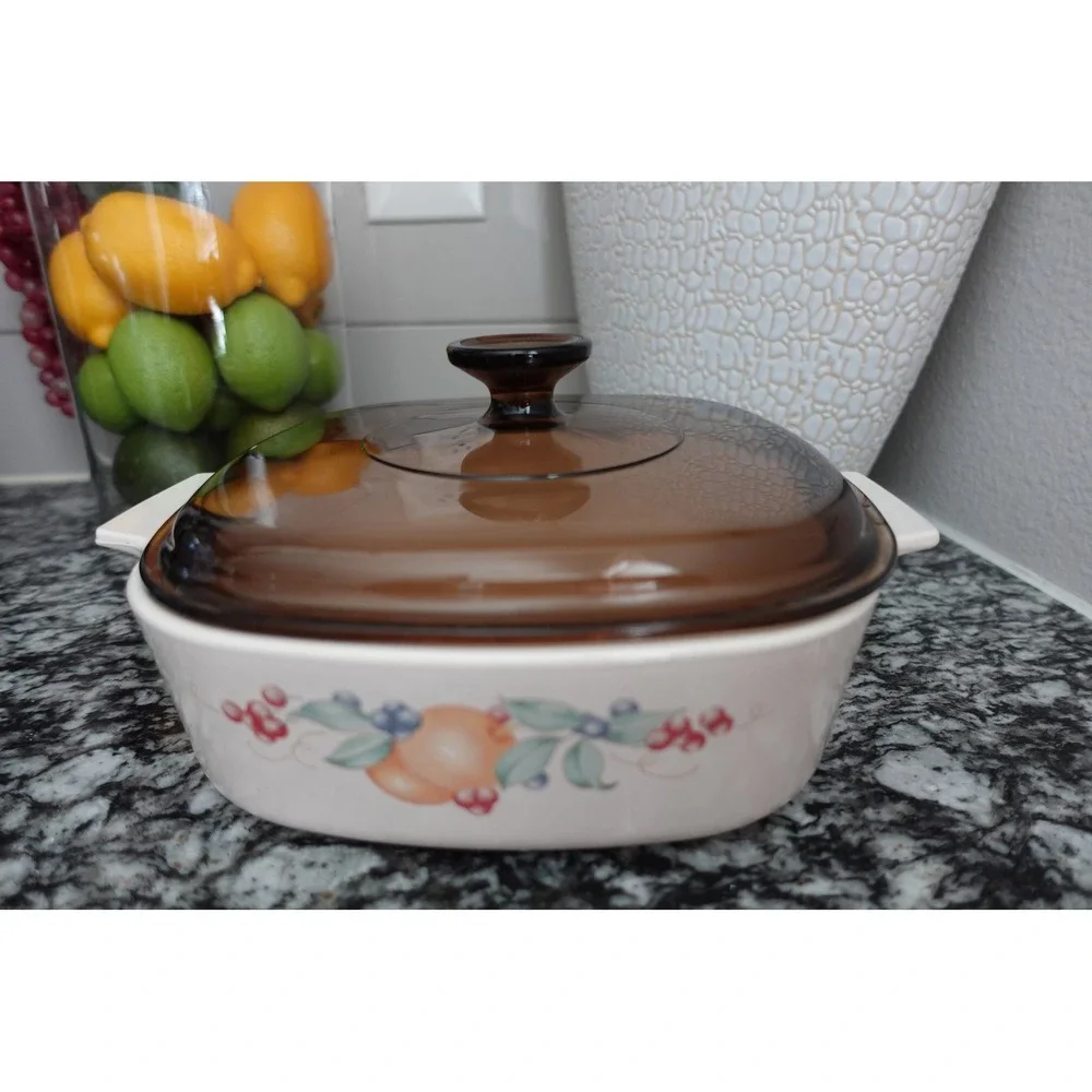 Vintage Corning Ware Casserole‎ Dish 2 Liter Peach Orchard A-2-B with Lid